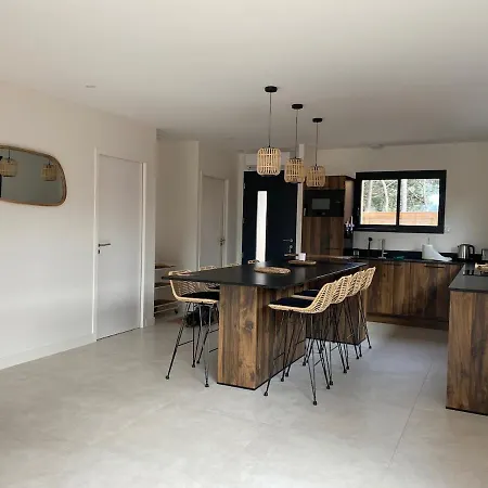 Holiday home Comfortable With Lacanau